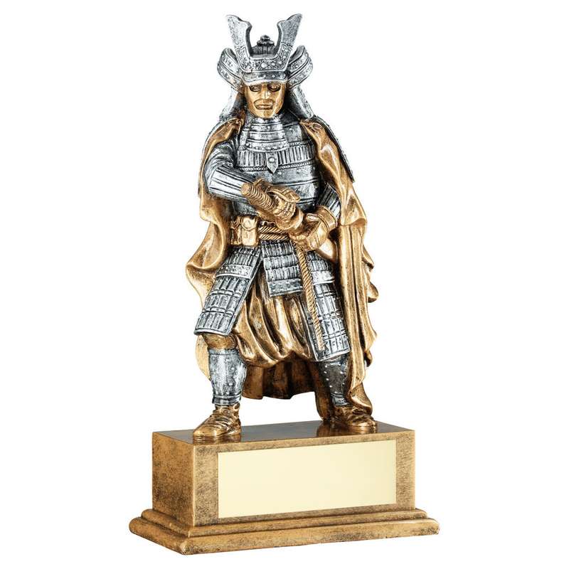 BRZ/PEW/GOLD SAMURAI FIGURE WITH PLATE – 8in