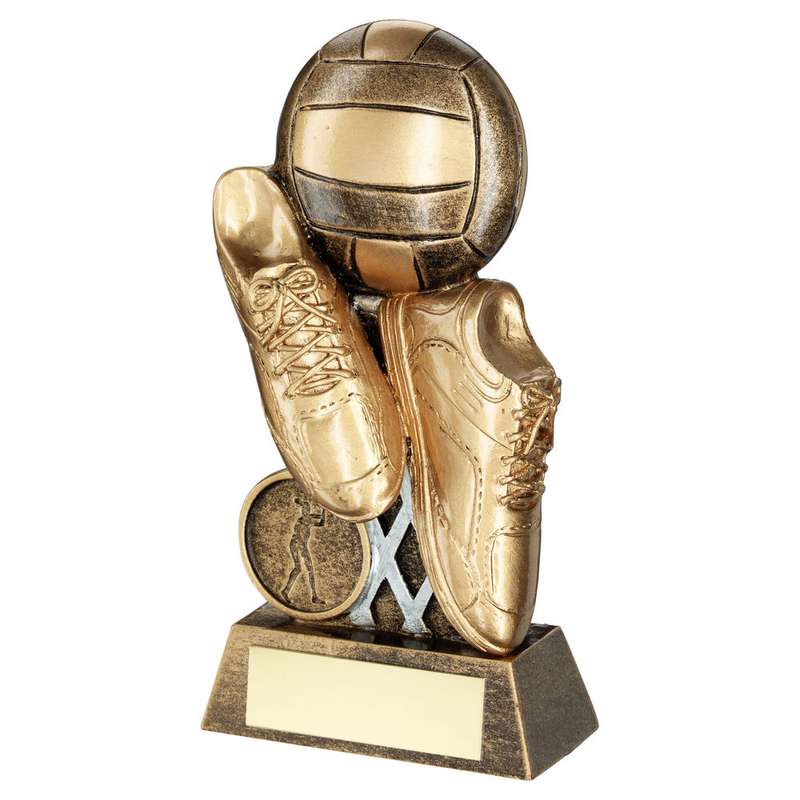 BRZ/GOLD FLATBACK NETBALL TRAINERS AND BALL WITH PLATE (1in CENTRE) – 4.75in